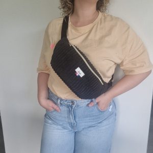 Banane en velours côtelé noir anse réglable