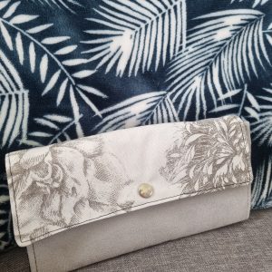 Portefeuille suédine et bachette -tissu d'ameublement-